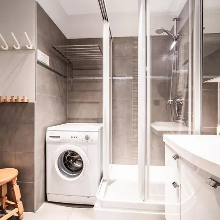 1000 - 6 Pers Appartement *